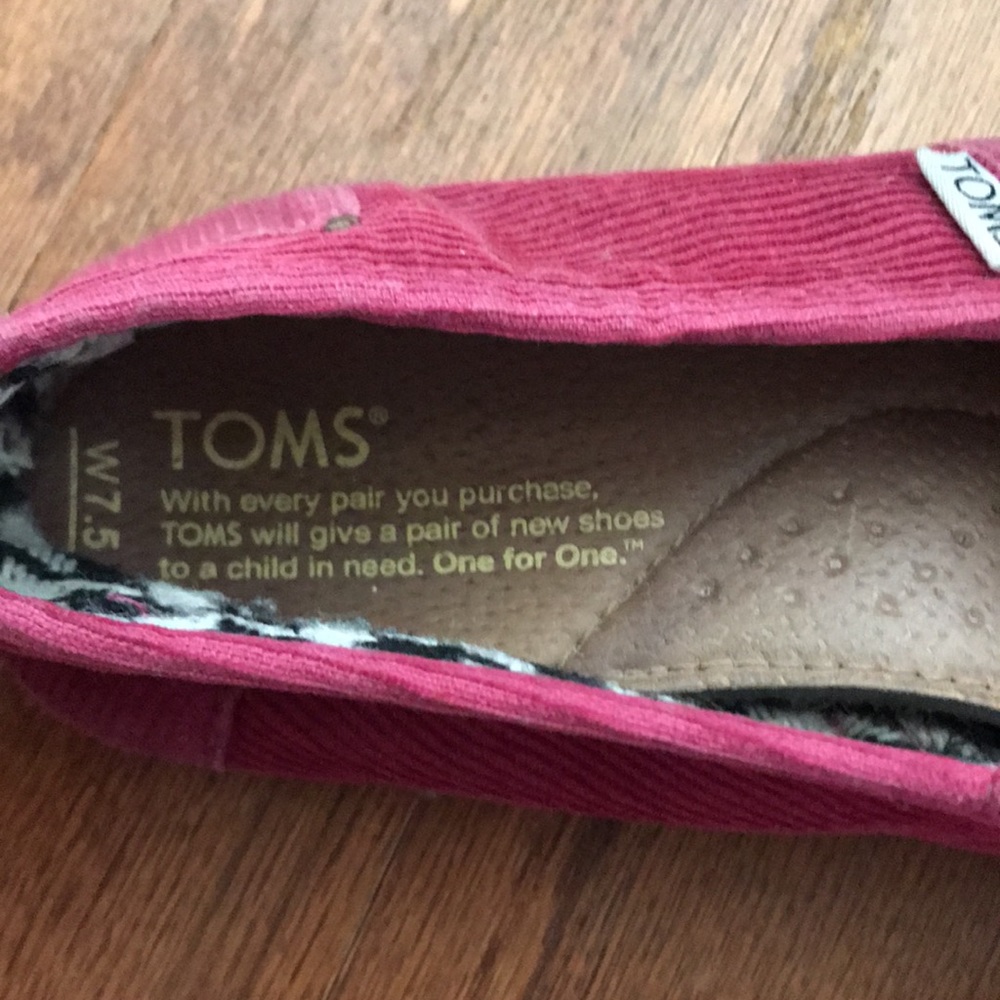Pink Corduroy Toms - Picture 6 of 15